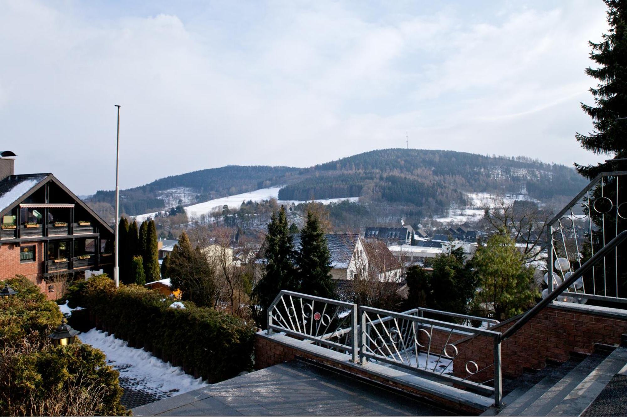 Hotel Am Fang Бад Ласфе Екстериор снимка